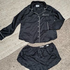 Gilly Hicks Sleep Set